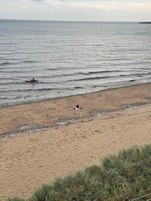 Beachfront Treasure Musselburgh Esterno foto